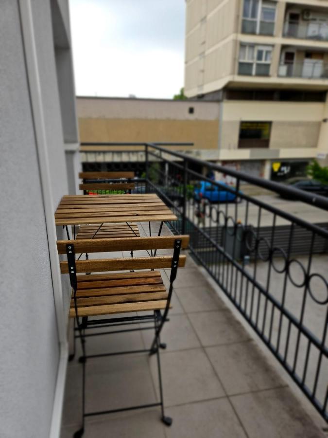 Comfort Rooms Remiza - Free Private Parking - Self Check-In Zagreb Exterior photo